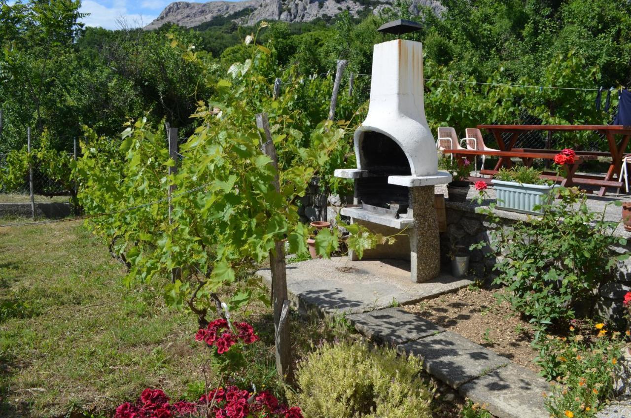 Apartments Aneva Baška Zewnętrze zdjęcie