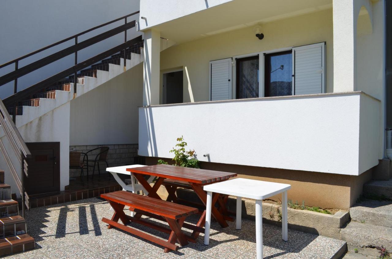 Apartments Aneva Baška Zewnętrze zdjęcie