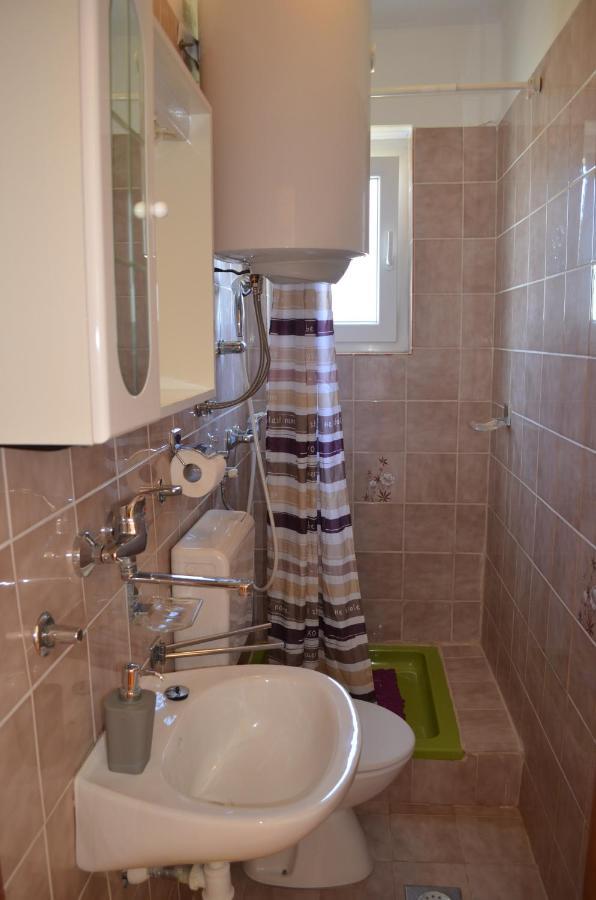 Apartments Aneva Baška Zewnętrze zdjęcie