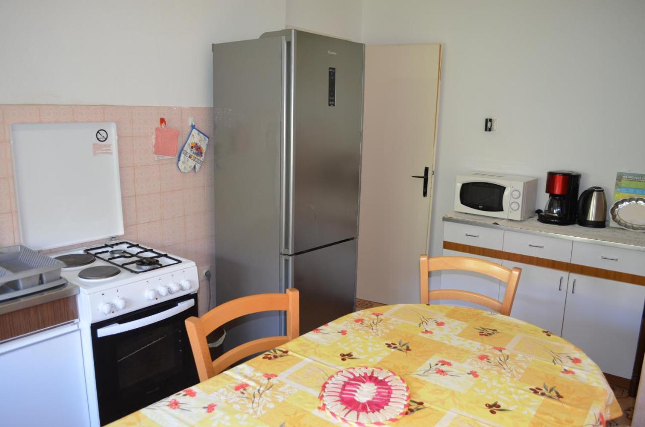 Apartments Aneva Baška Zewnętrze zdjęcie
