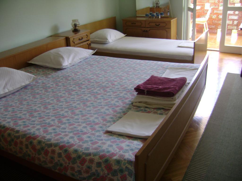 Apartments Aneva Baška Pokój zdjęcie